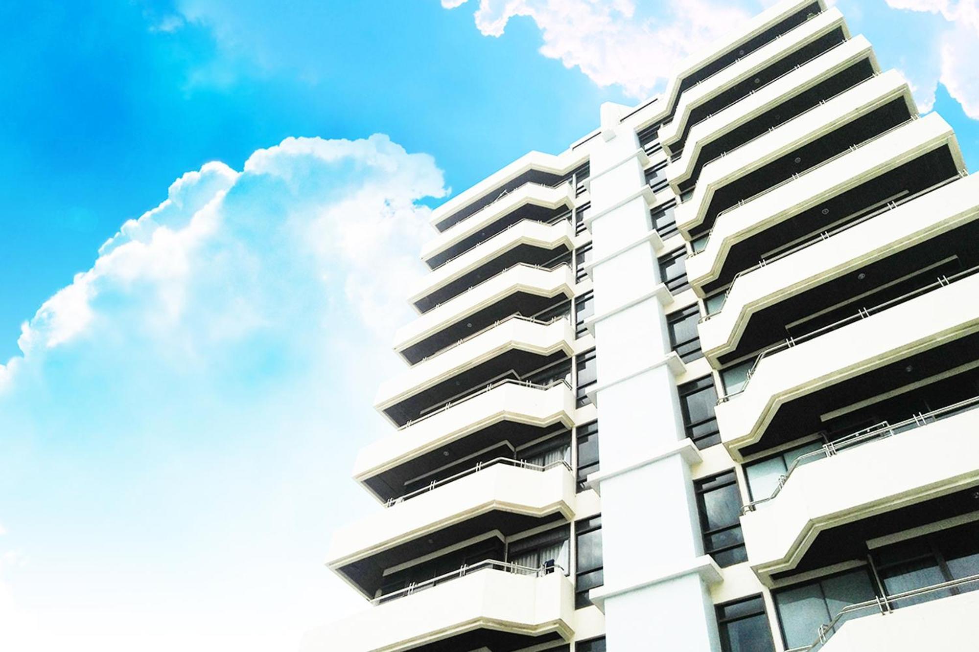 Nantiruj Tower - นันทิรุจ ทาวเวอร์ เซอร์วิสอพาร์ทเม้นท์ สุขุมวิท ซอย 8 Appartement Bangkok Buitenkant foto